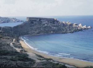 4336_il-karraba-promontory-with-ghajn-tuffieha-bay-in-the-foreground-and-gnejna-bay-in-the-background